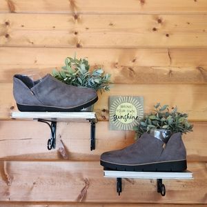 Dr Scholls Whoa Gray Loafer Perforated Wedge Ankle Bootie Microsuede Size 8.5